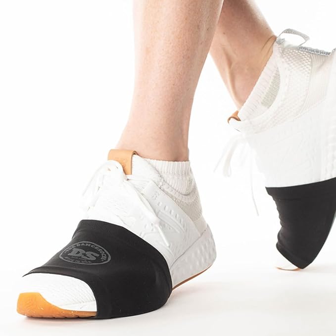 Barking Dog Shoes reviews and recommends the best footwear for people with various foot issues (as well as for women with average feet for whom comfort is a high priority).