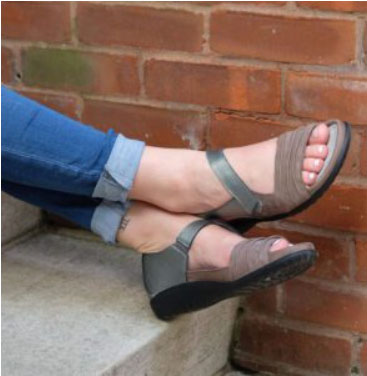 Naot-Papaki-orthotic-friendly-sandal