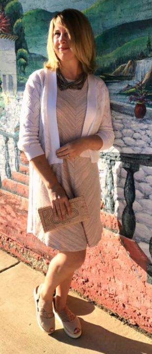 L'Amour-des-Pieds-Adelais